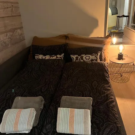 Byleilighet Naer Floyen Apartment