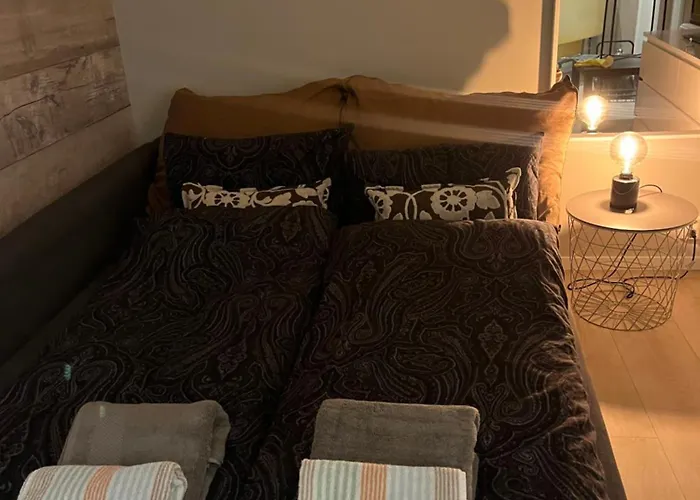 Byleilighet Naer Floyen Apartment